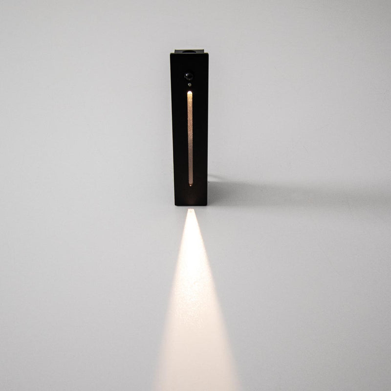Balizador LED Rift com Sensor de Presença Bivolt IP20 Bella Iluminação ST3166