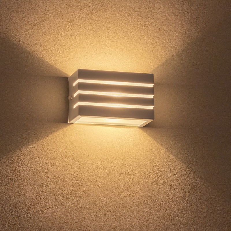 Arandela Frisada + Lâmpada Led 5w Luminária Externa St548