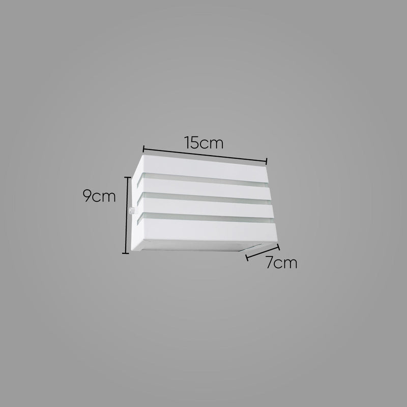 Arandela Frisada + Lâmpada Led 5w Luminária Externa St548