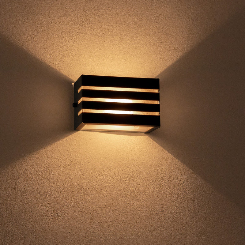 Arandela Frisada + Lâmpada Led 5w Luminária Externa St548