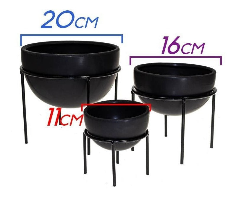 Conjunto com 3 vasos em cerâmica e base em metal TN0226 St1668
