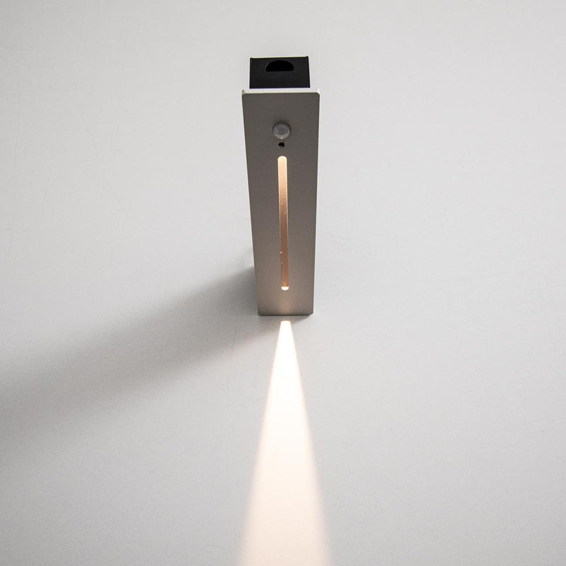 Balizador LED Rift com Sensor de Presença Bivolt IP20 Bella Iluminação ST3166