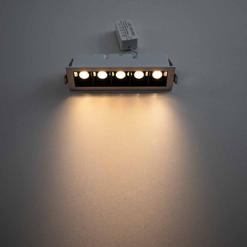 Spot LED de Embutir Calli 10W 3000k Branco e Preto Bella Iluminação ST3221