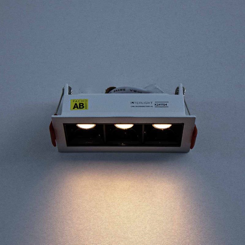 Spot LED Embutir Picco 7W 2700K IRC90 Preto/Branco 4992 ST3228