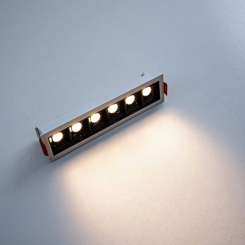 Spot LED Embutir Picco 14W 2700K IRC90 Preto/Branco 4993 ST3228