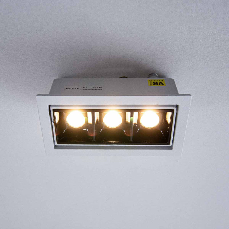 Spot LED Embutir Picco Preto 7W 2700K Foco Orientável 4582 ST3228