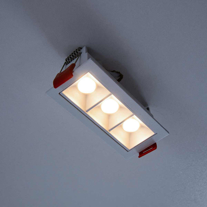 Spot LED Embutir Picco 7W 2700K IRC90 Branco 4992 ST3228