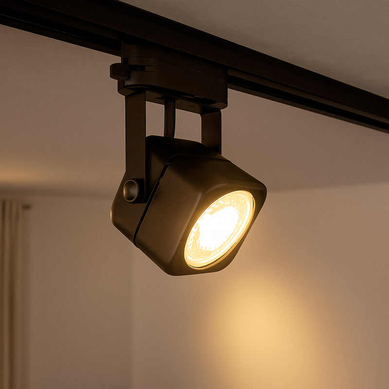 Spot de Trilho Quadrado Preto Foco Direcionável p/ LED MR16 DS2362 Delis ST3240