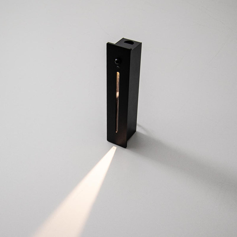 Balizador LED Rift com Sensor de Presença Bivolt IP20 Bella Iluminação ST3166