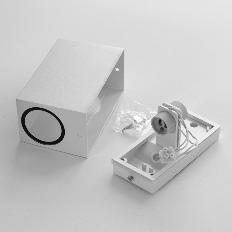 Arandela Dots Square Branco (C)9.5Cm (L)7.2Cm (A)15Cm 2Xgu10 Mr16 - DL162W2 - Bella Iluminação-Bella Iluminação-Starlumen