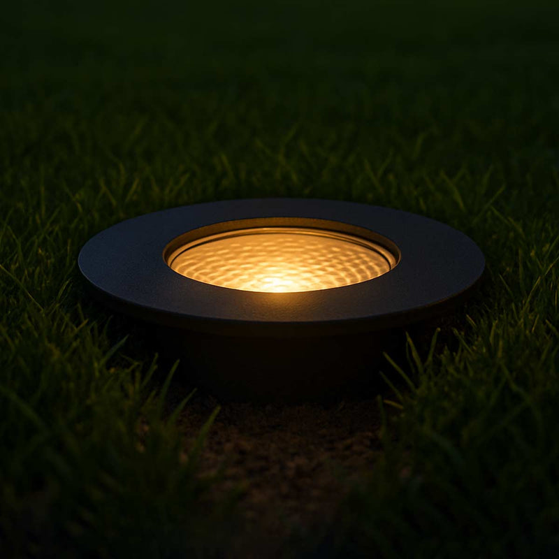 Spot Balizador LED p/ Solo Senf 10W Luz Quente Externo 24° IRC90 Nordecor 6849 ST3248- ambientada jardim externo