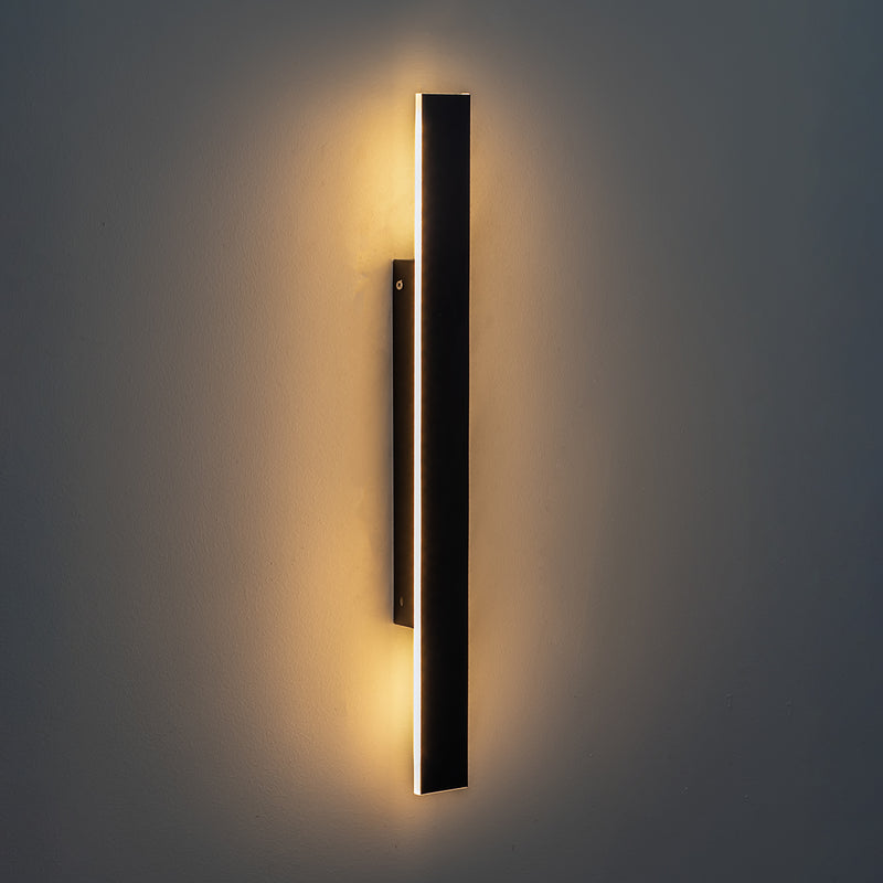 Arandela Barra LED Preta 3000K 20W IP65 1000lm HM84394 OPUS ST2937