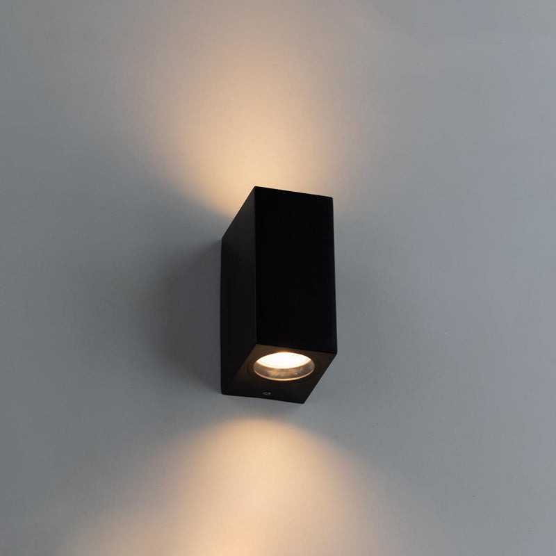 Arandela Dots Square Preto (C)9.5Cm (L)7.2Cm (A)15Cm  2Xgu10 Mr16 - DL162B2 - Bella Iluminação