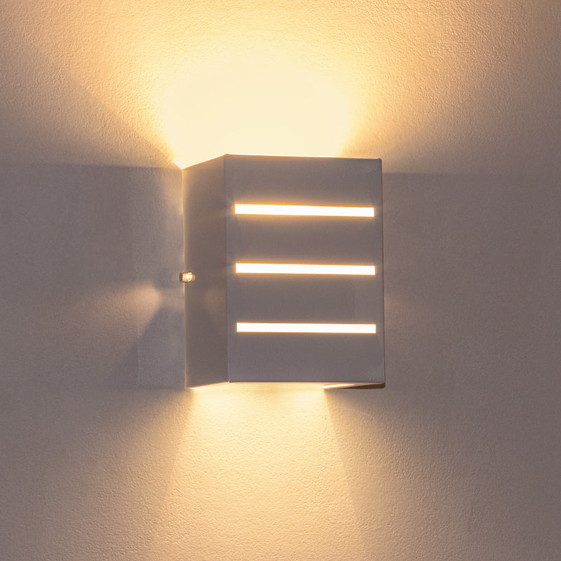 Arandela Frisada Luminária Externa Interna Alúminio St298-Starlumen-