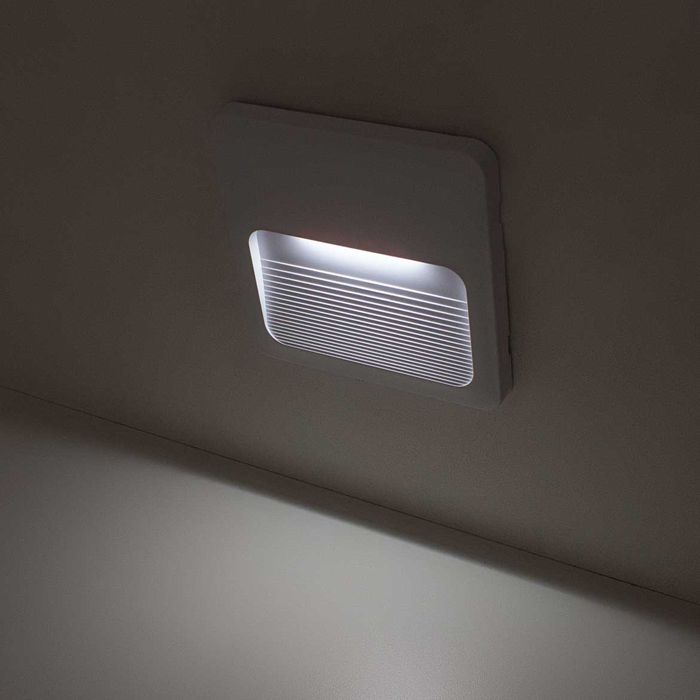 Balizador LED 2W Elegance Sobrepor IP65 4x2 ou 4x4 Branco Frio ST2294