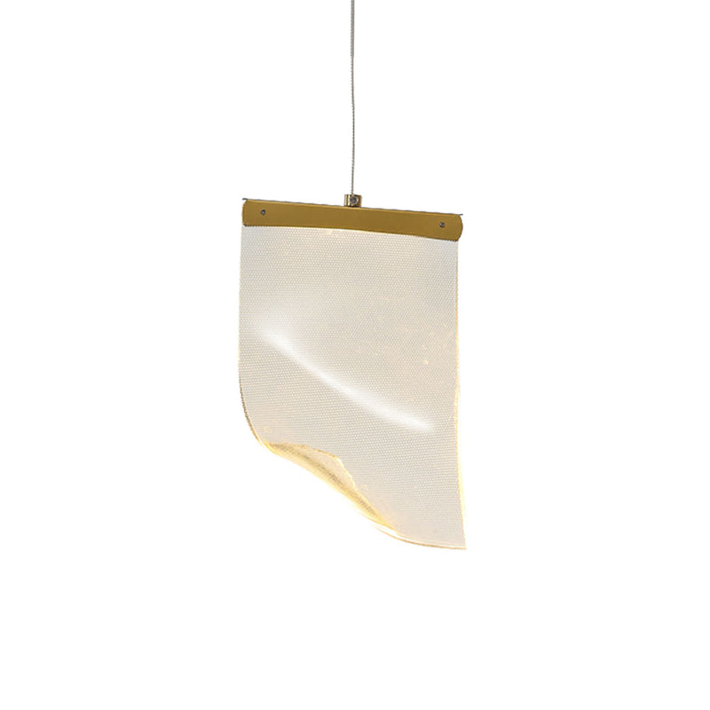 Pendente Onda Dourado e Transparente (c)14.8cm (l)7cm (a)22cm  1x2.5w 3000k 125lm - OC008S - Bella Iluminação